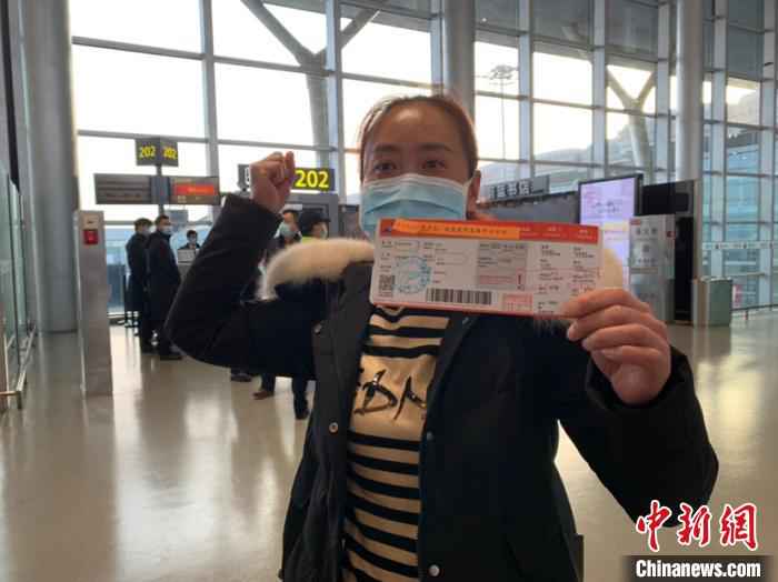  “儿子，妈妈去帮武汉‘治病’，治好了你可以去武大了！”